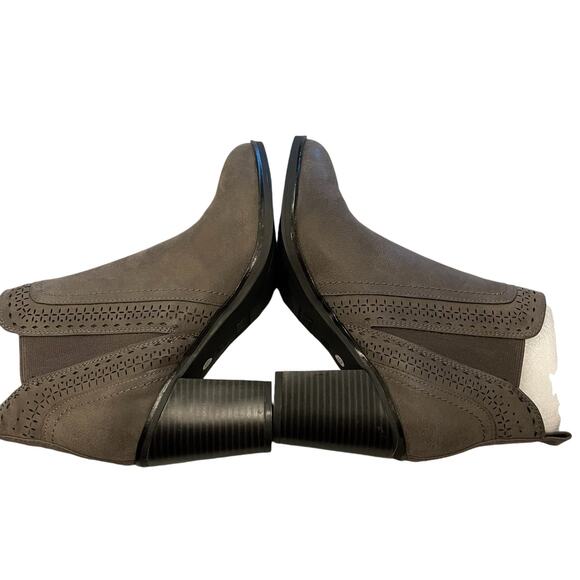 MIA Boot Sutton 10 Gray Bootie Southwest Boho Ankle Fall Fashion - Picture 4 of 9